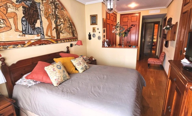 Resale - Apartment / flat - San Juan de Alicante