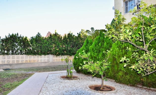 Resale - Apartment / flat - Altea