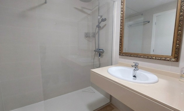 Herverkoop - Appartement / flat - Altea