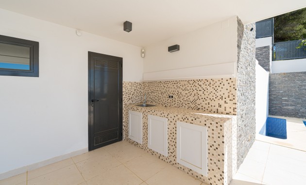 Resale - Villa - Altea