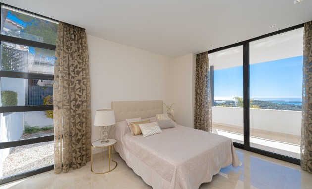 Resale - Villa - Altea