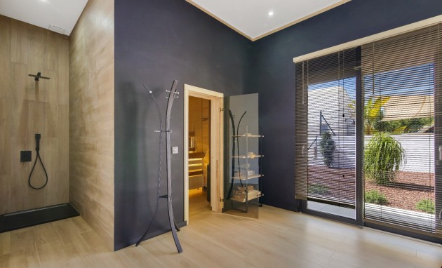 Resale - Villa - Altea