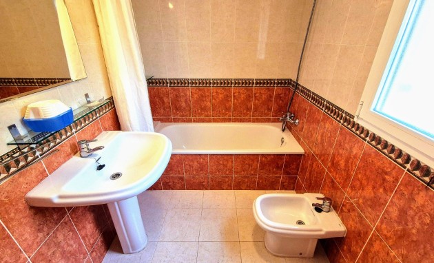 Resale - Apartment / flat - Altea
