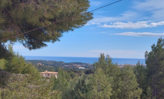 Resale - Villa - Altea