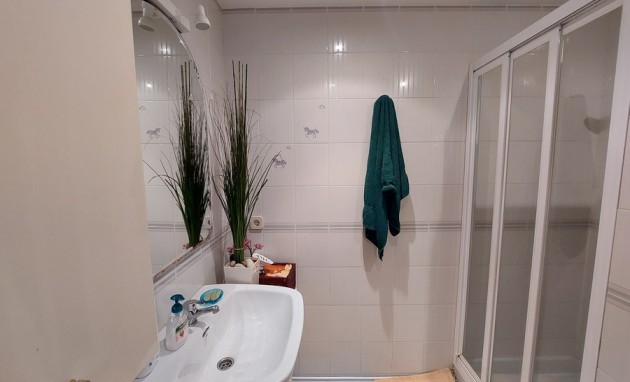 Resale - Villa - Altea